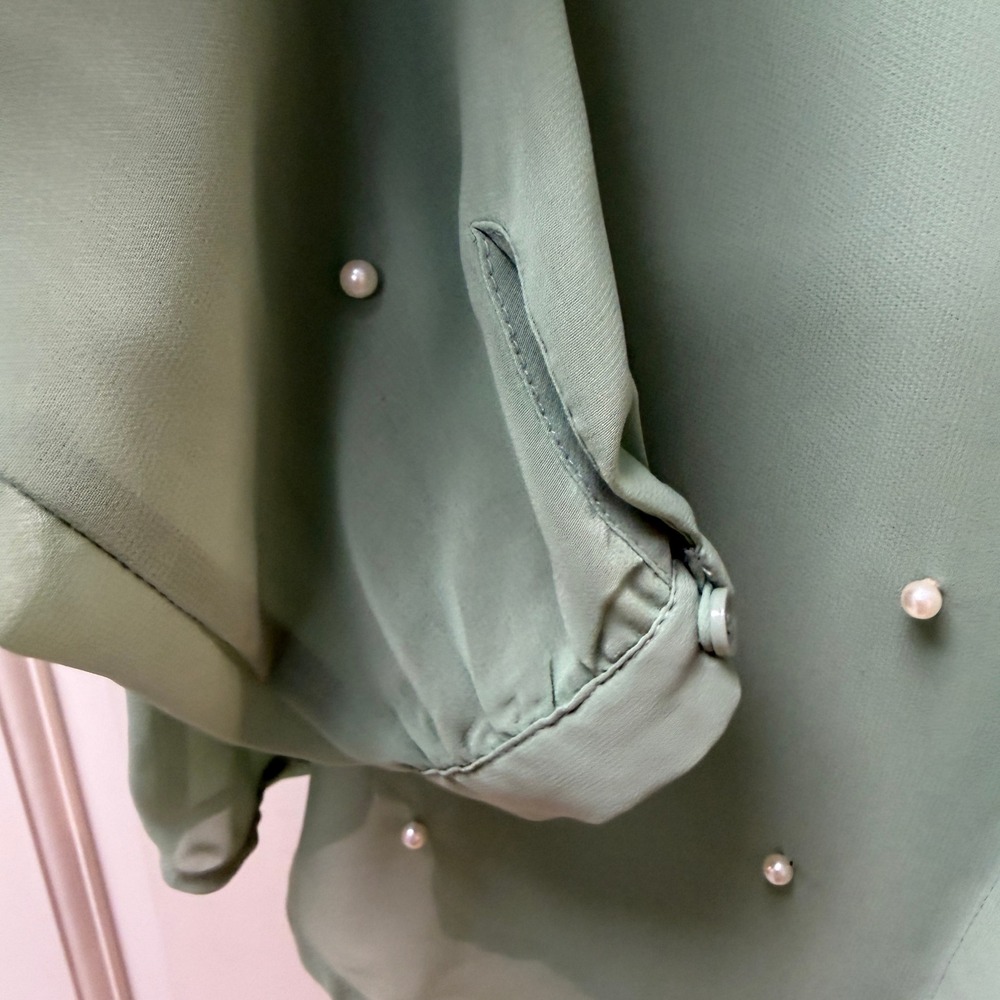 LC Lauren Conrad Sage Green Pearl Embellished Sheer Chiffon Blouse Womens Medium - Picture 5 of 11